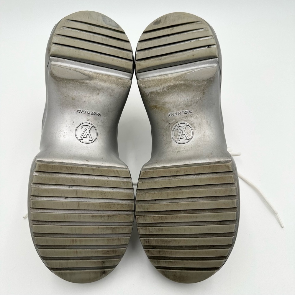 Louis Vuitton Archlight Metallic Sneakers Shoes - Picture 12 of 12